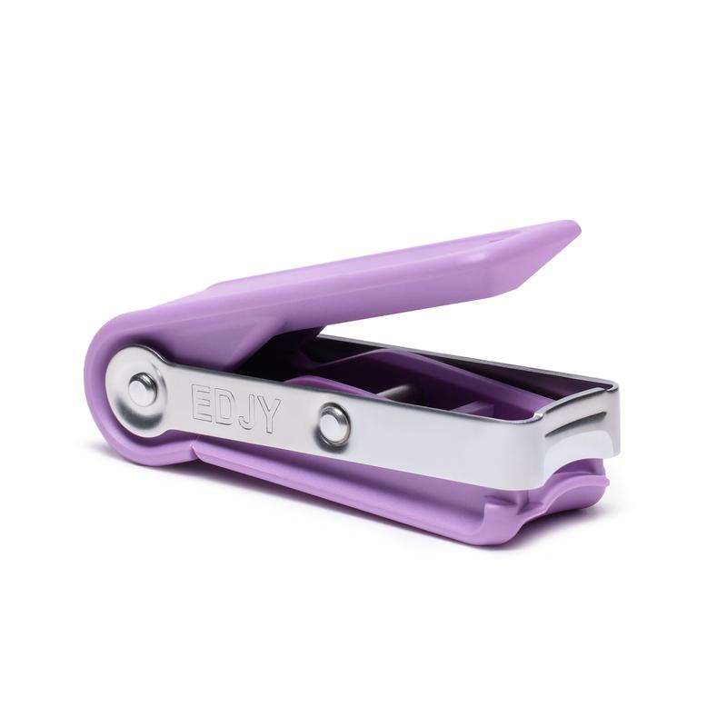 The Fingernail Cutter